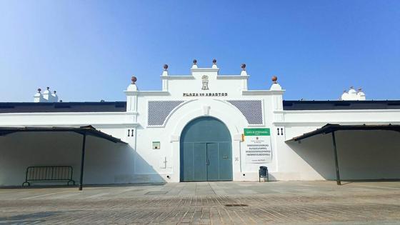 Finaliza la obra de plataforma única de la plaza de La Filarmónica