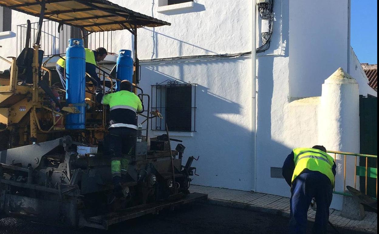El Plan de Asfaltado de las pedanías ya se está desarrollando