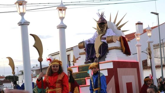 La Cabalgata de reyes puso fin a la programación municipal de la Navidad