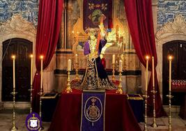 El Patrón de Olivenza está instalado para recibir la veneración de los fieles.
