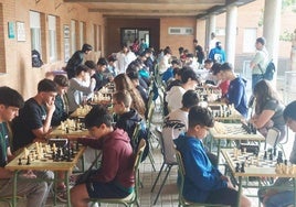 Los chavales se concentraron en el torneo.