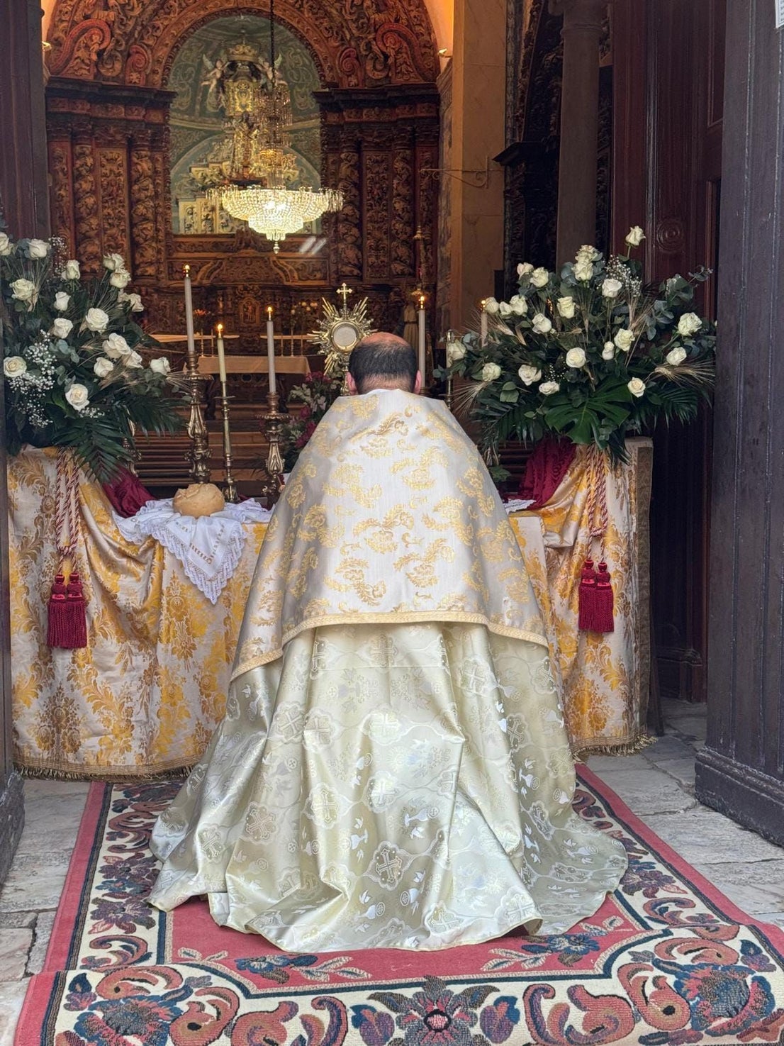 76 niños y niñas de Primera Comunión procesionaron en el Corpus Christi
