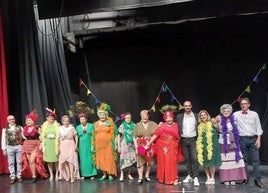 Saludo de los protagonistas de las actuaciones.