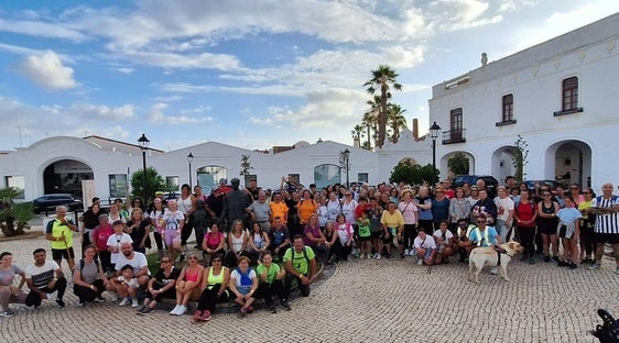 130 personas realizaron la ruta senderista nocturna de 'La Burriquita'