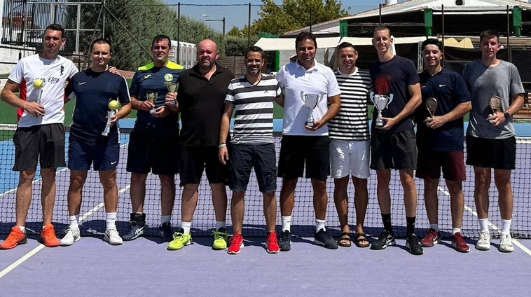 Jaime Molino y Cristian Álvez ganan el torneo de dobles de tenis