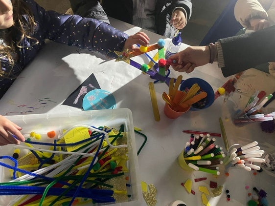 Los peques volverán a tener talleres navideños en la plaza de la Filarmónica