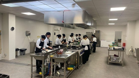 El alumnado de Cocina de 'La Encina V' comienza las prácticas