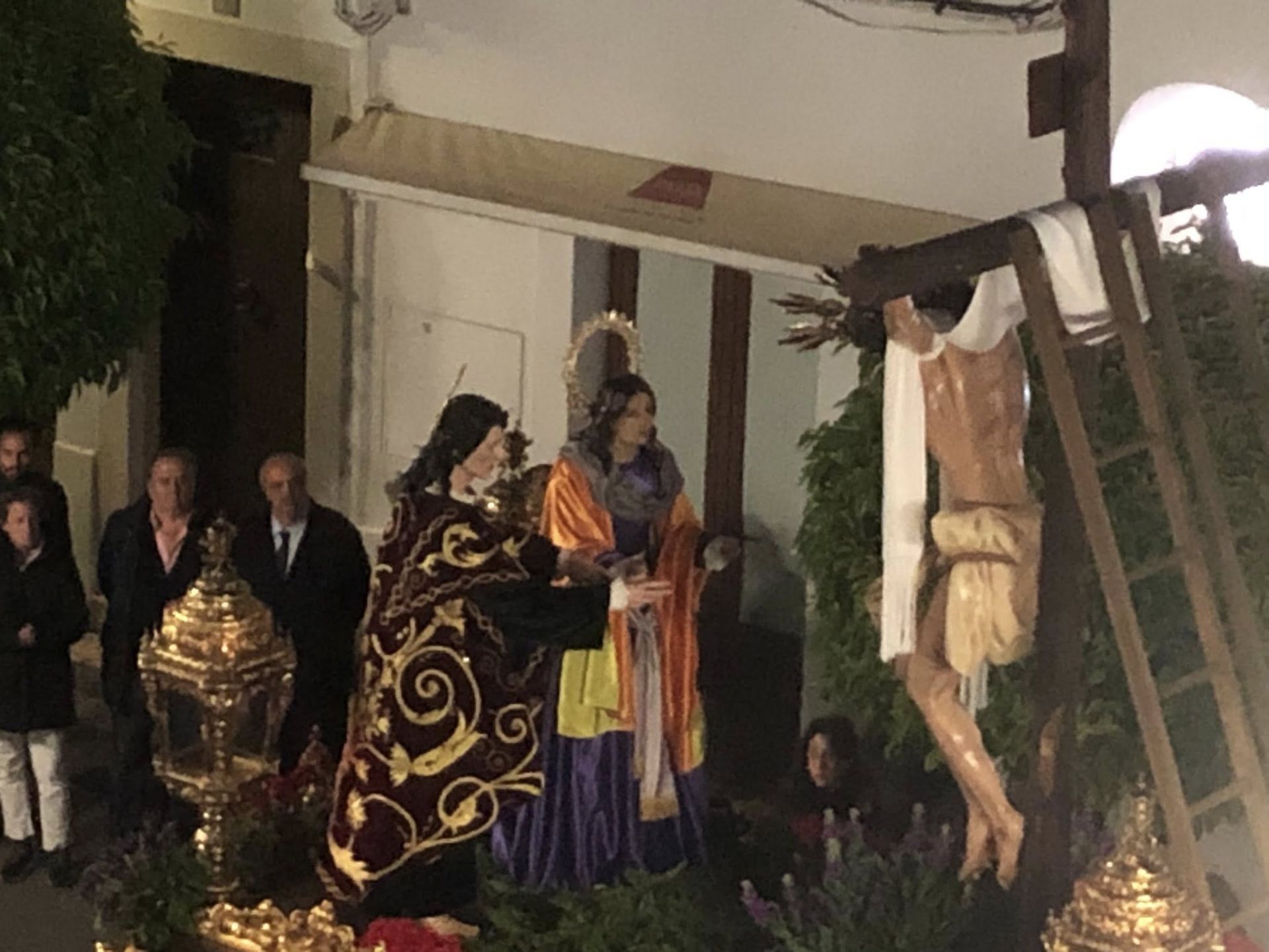 El descendimiento de Cristo marcó el jueves Santo
