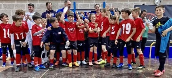El Benjamín GMD Olivenza C campeón del XXII Torneo del jueves Santo