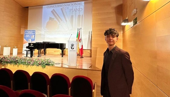 Carlos González gana el Concurso de Jóvenes Músicos 'Ciudad de Almendralejo' de piano