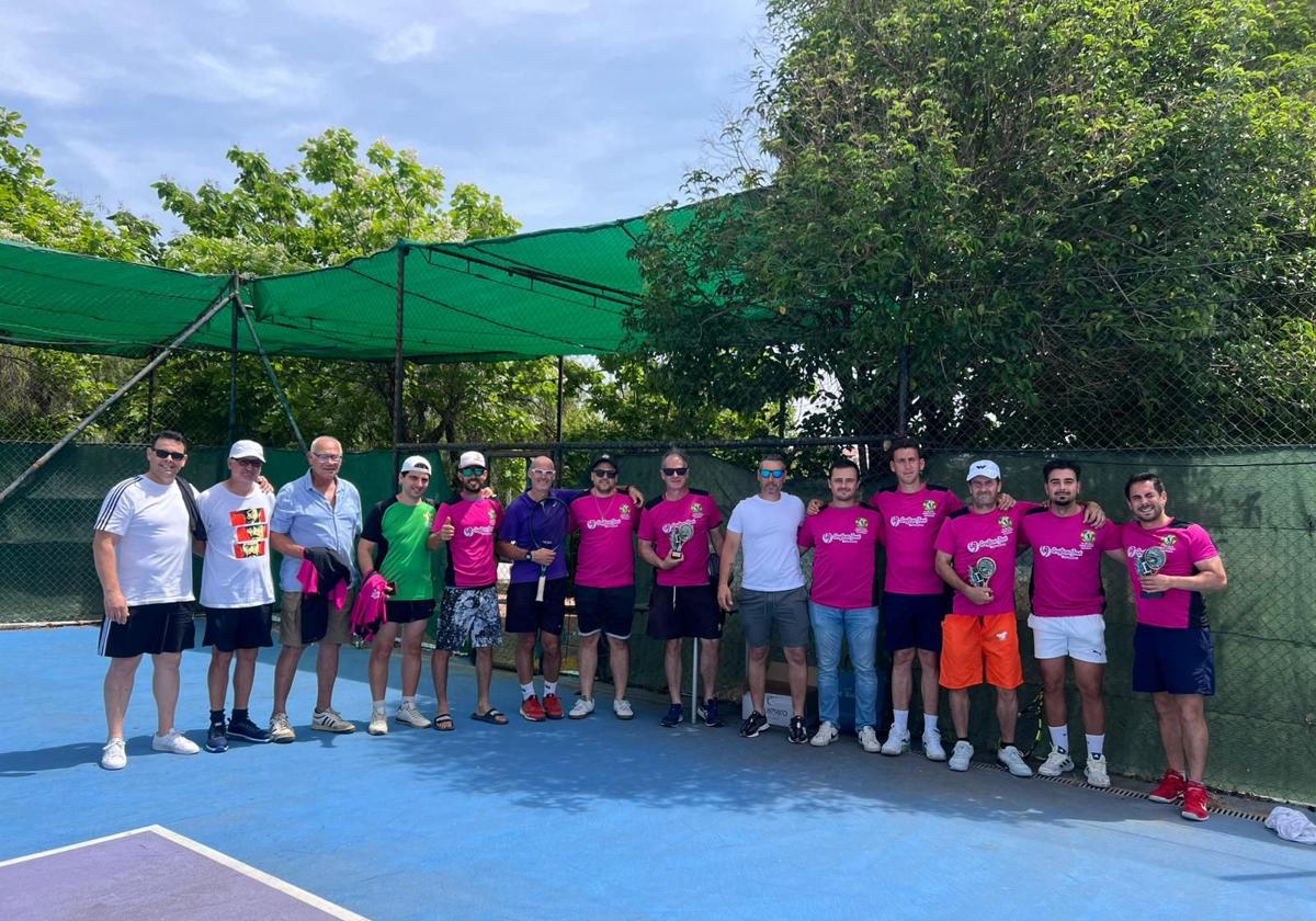 Cristian Álvez, se alza ganador del Torneo Club Vila Tenis Sport
