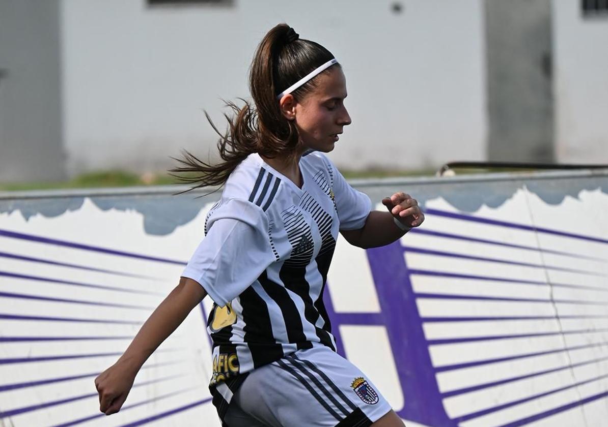 La oliventina Aithana González asciende con el CD Badajoz Femenino a Tercera División