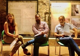 Trujillo, González y Vallecillo en la presentción del certamen.