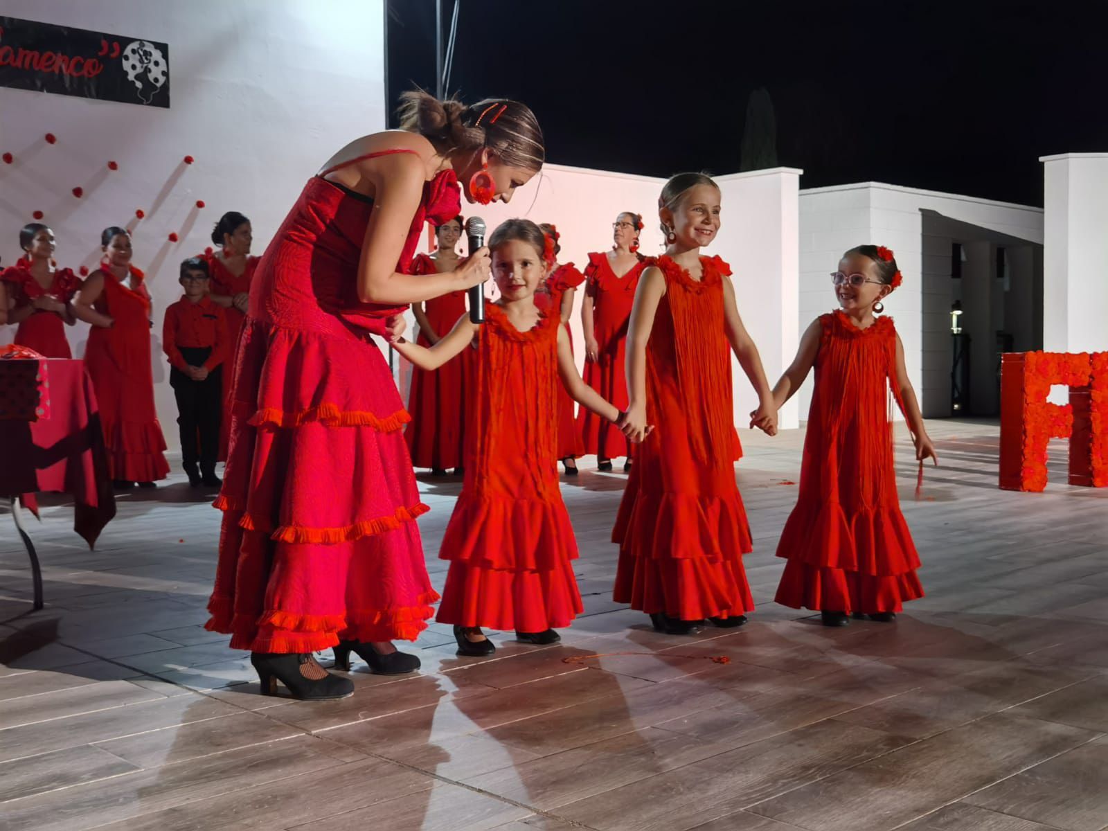 'Rojo Compás' desborda arte y emoción en el Festival de Aire Flamenco
