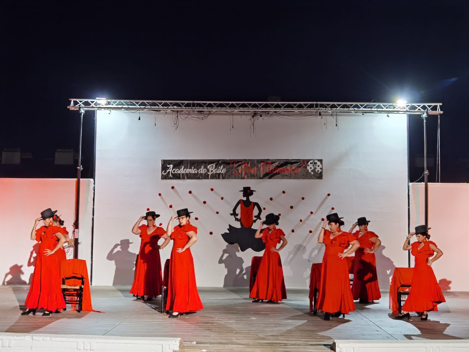 'Rojo Compás' desborda arte y emoción en el Festival de Aire Flamenco