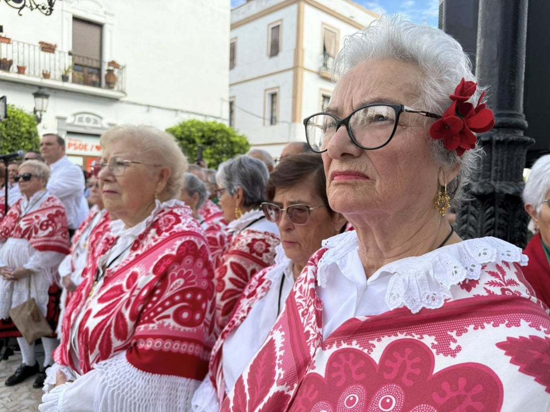 La procesión de la Virgen de Guadalupe marcó el Día de Extremadura