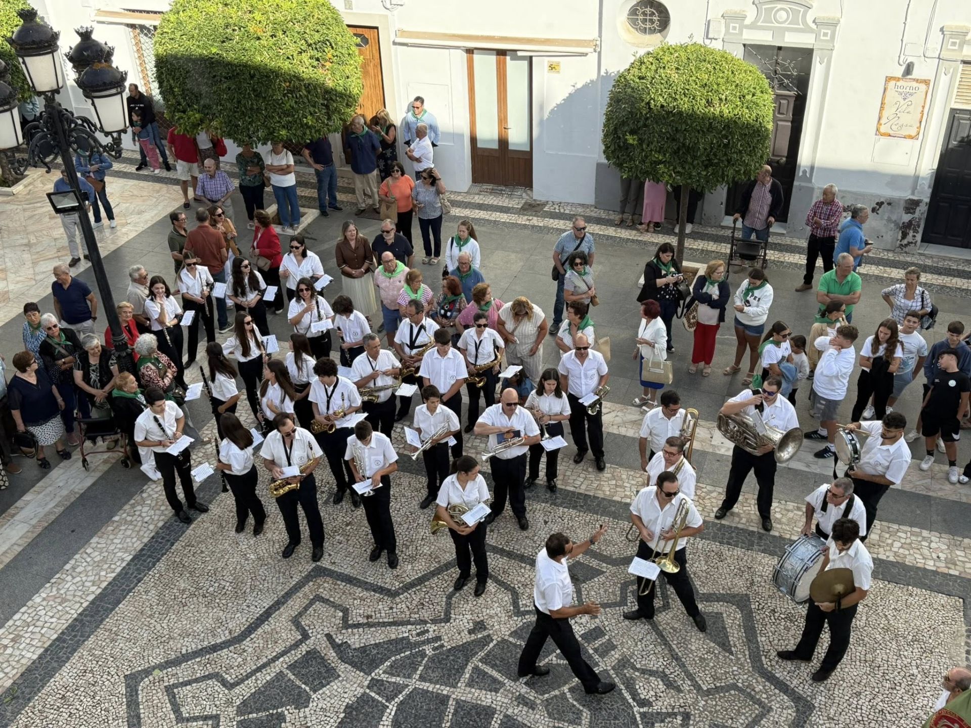 La procesión de la Virgen de Guadalupe marcó el Día de Extremadura
