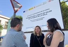 Un momento de la visita a las obras.