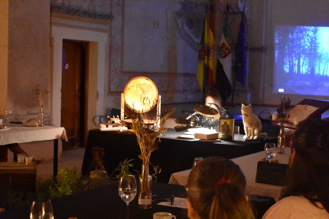 El Círculo del Ludófago sigue aunando literatura, cine y gastronomía en la 'Noche de Difuntos'