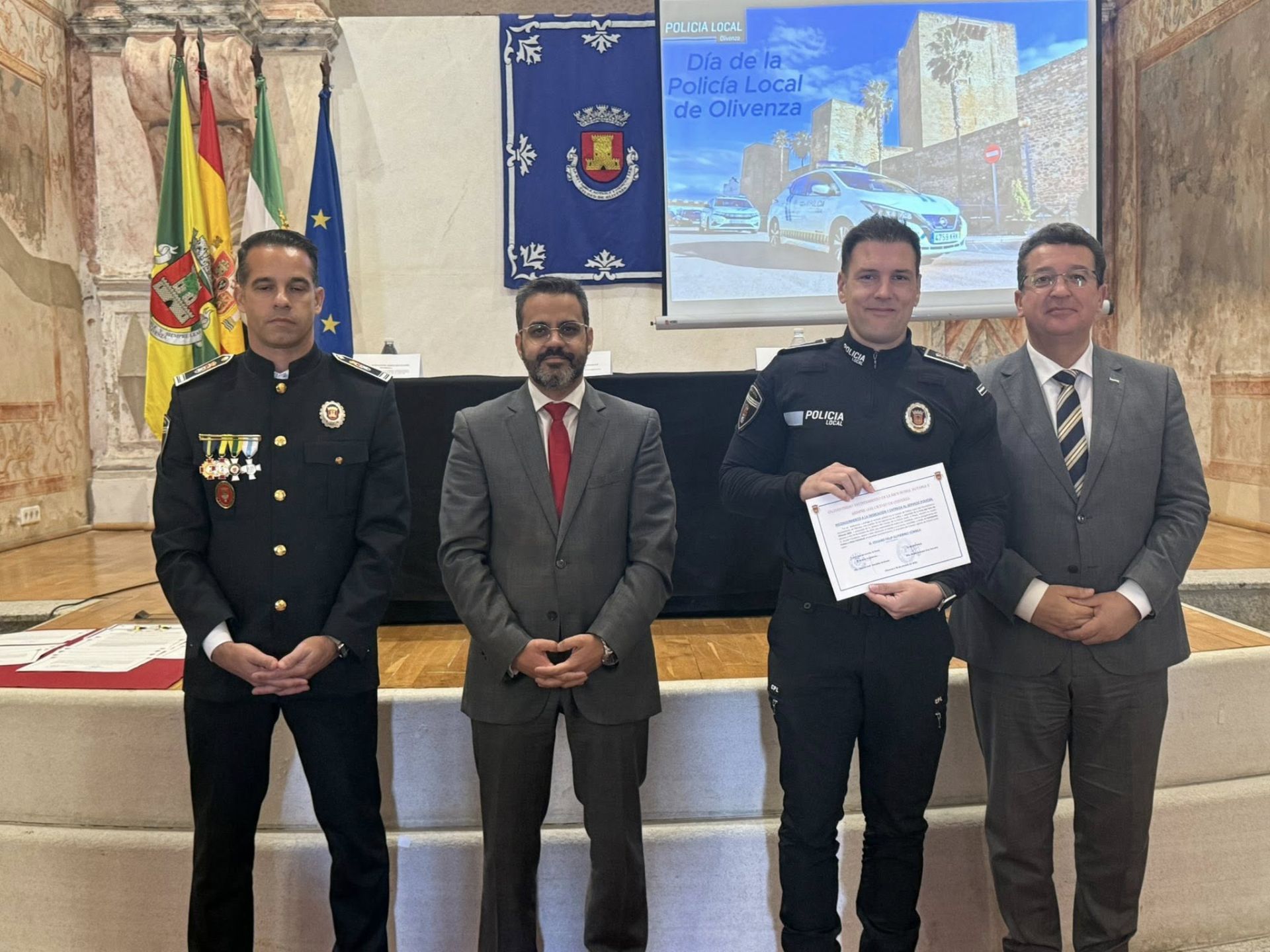 Entregadas 33 distinciones en la conmemoración del V Día de la Policía Local de Olivenza