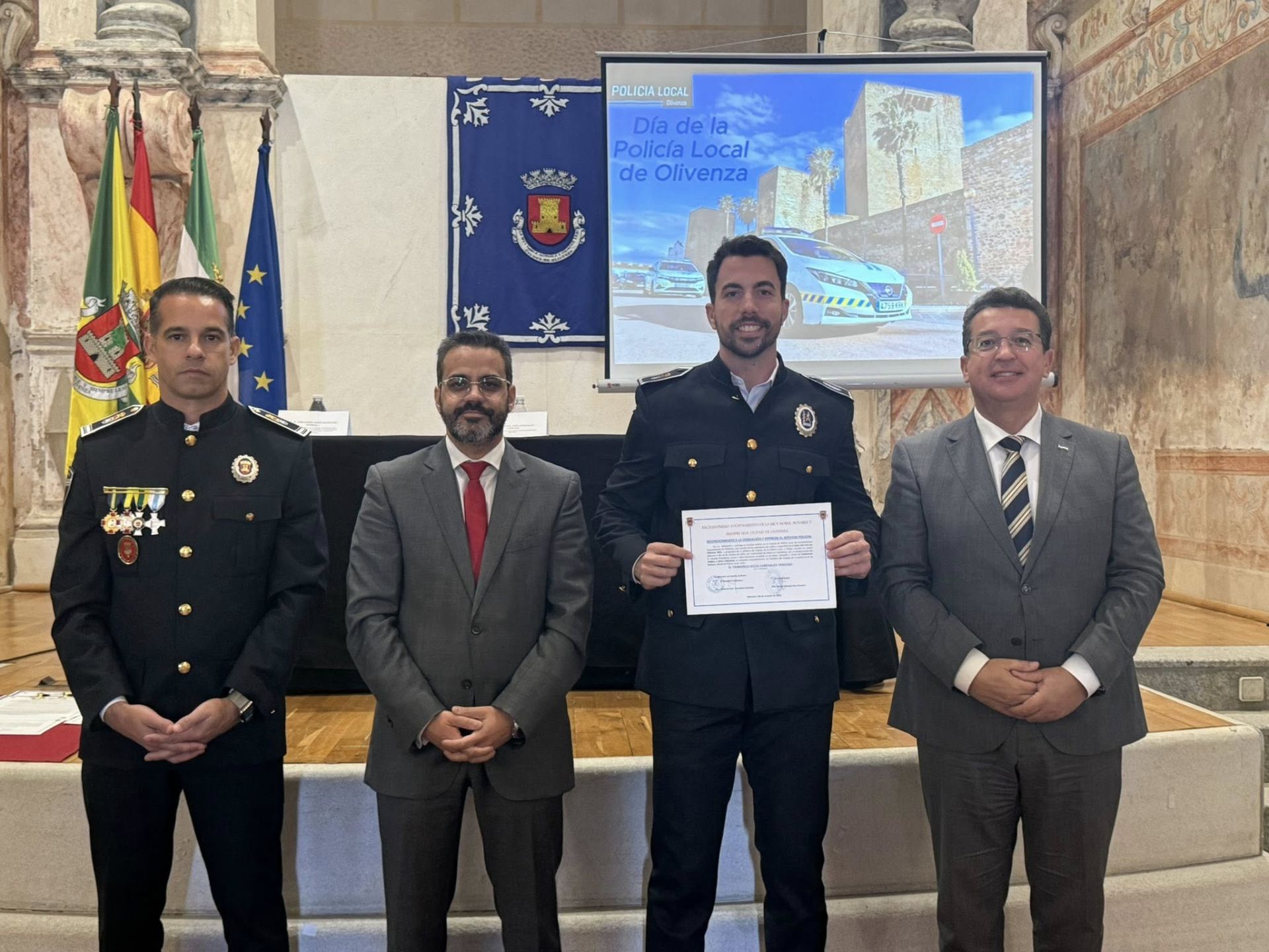 Entregadas 33 distinciones en la conmemoración del V Día de la Policía Local de Olivenza