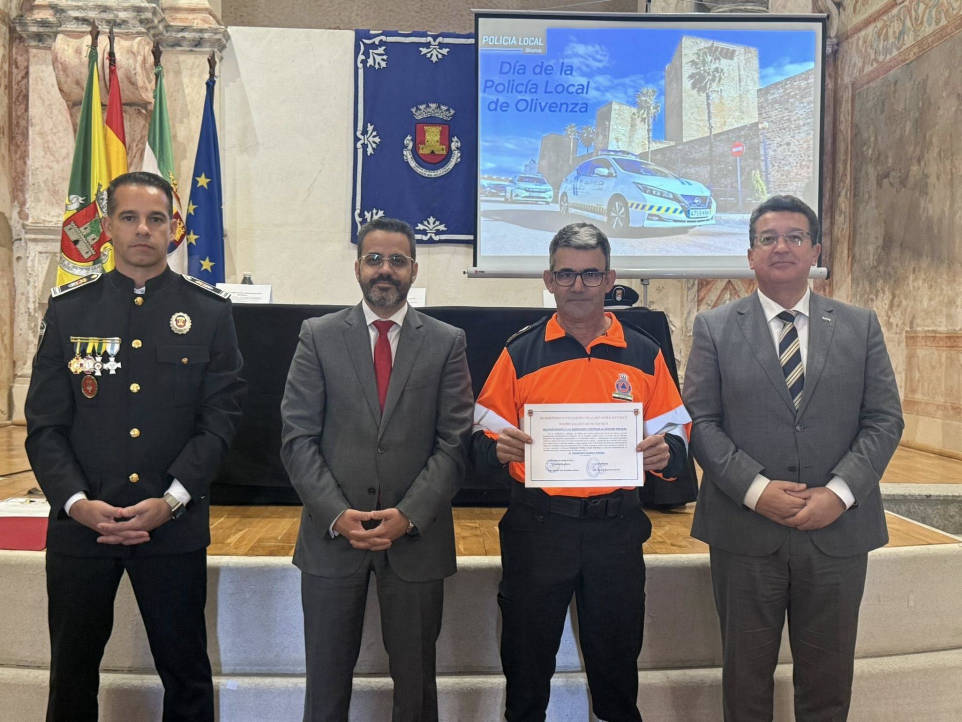 Entregadas 33 distinciones en la conmemoración del V Día de la Policía Local de Olivenza