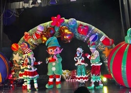 Rotundo éxito del espectáculo 'Baila la Navidad' en la Casa de la Cultura