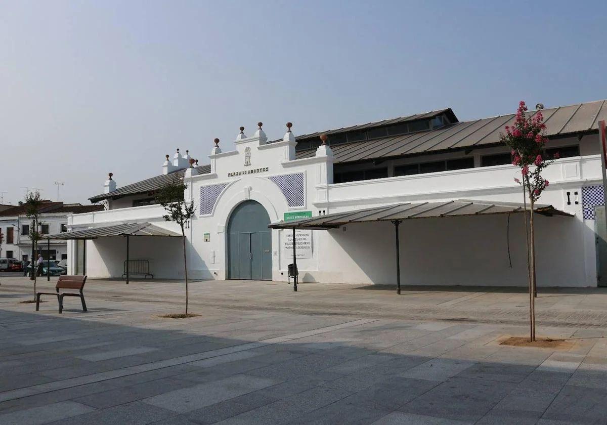 Mercado de abastos en la plaza de La Filarmónica.