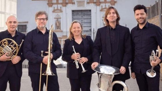 El Meegs ofrece su Concierto de Navidad a cargo del grupo Sevilla Brass