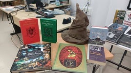 Algunos de los libros sobre los que giró la charla.