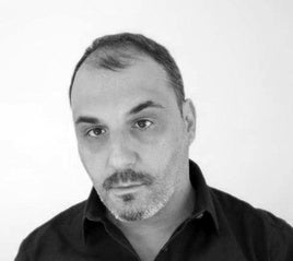 El artista oliventino Dario Hinchado.