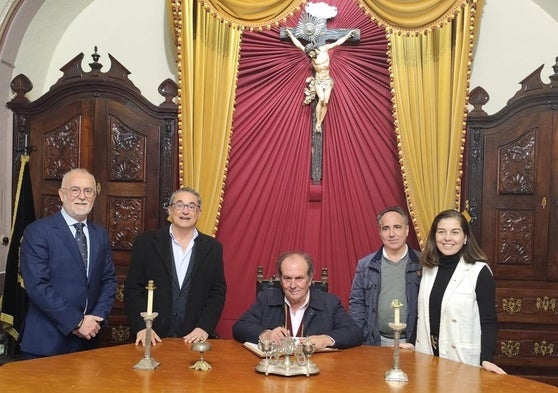 Caja Rural de Extremadura refuerza su colaboración con la Santa Casa de Olivenza