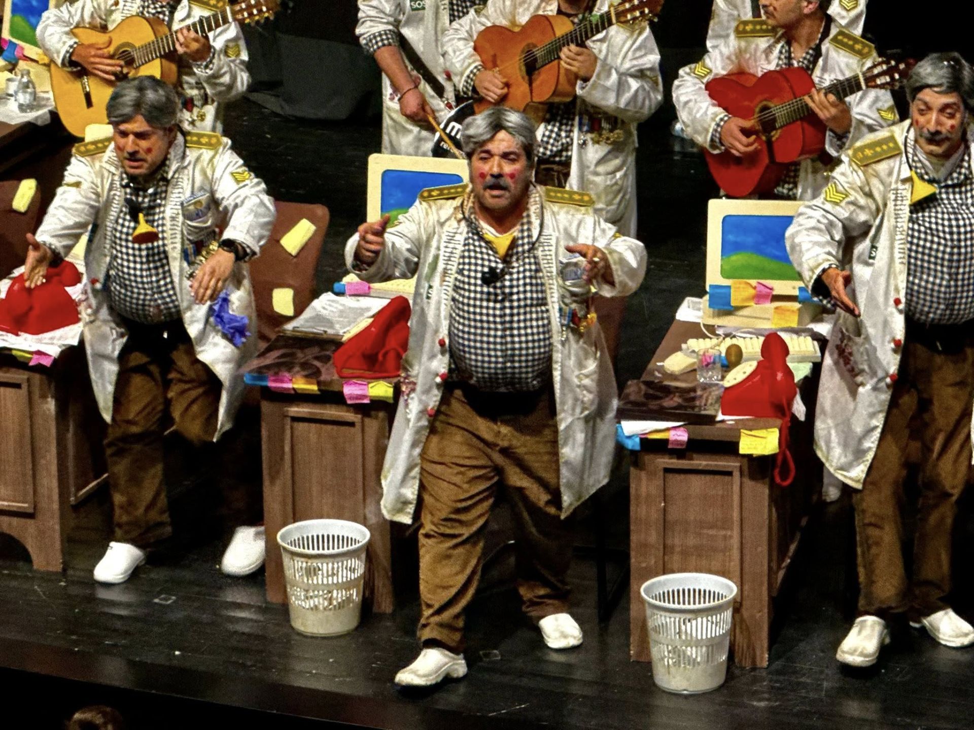 El Certamen de Murgas del Carnaval 2026 llena de ingenio la Casa de la Cultura