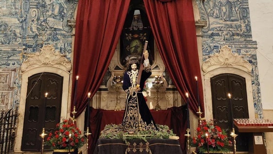 Olivenza celebra el tradicional Besapié de Nuestro Señor Jesús de los Pasos, Patrón local