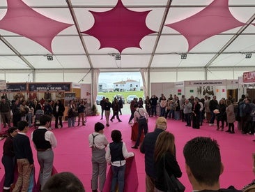 La Escuela de Tauromaquia de la Diputación de Badajoz ofrece una demostración de toreo de salón