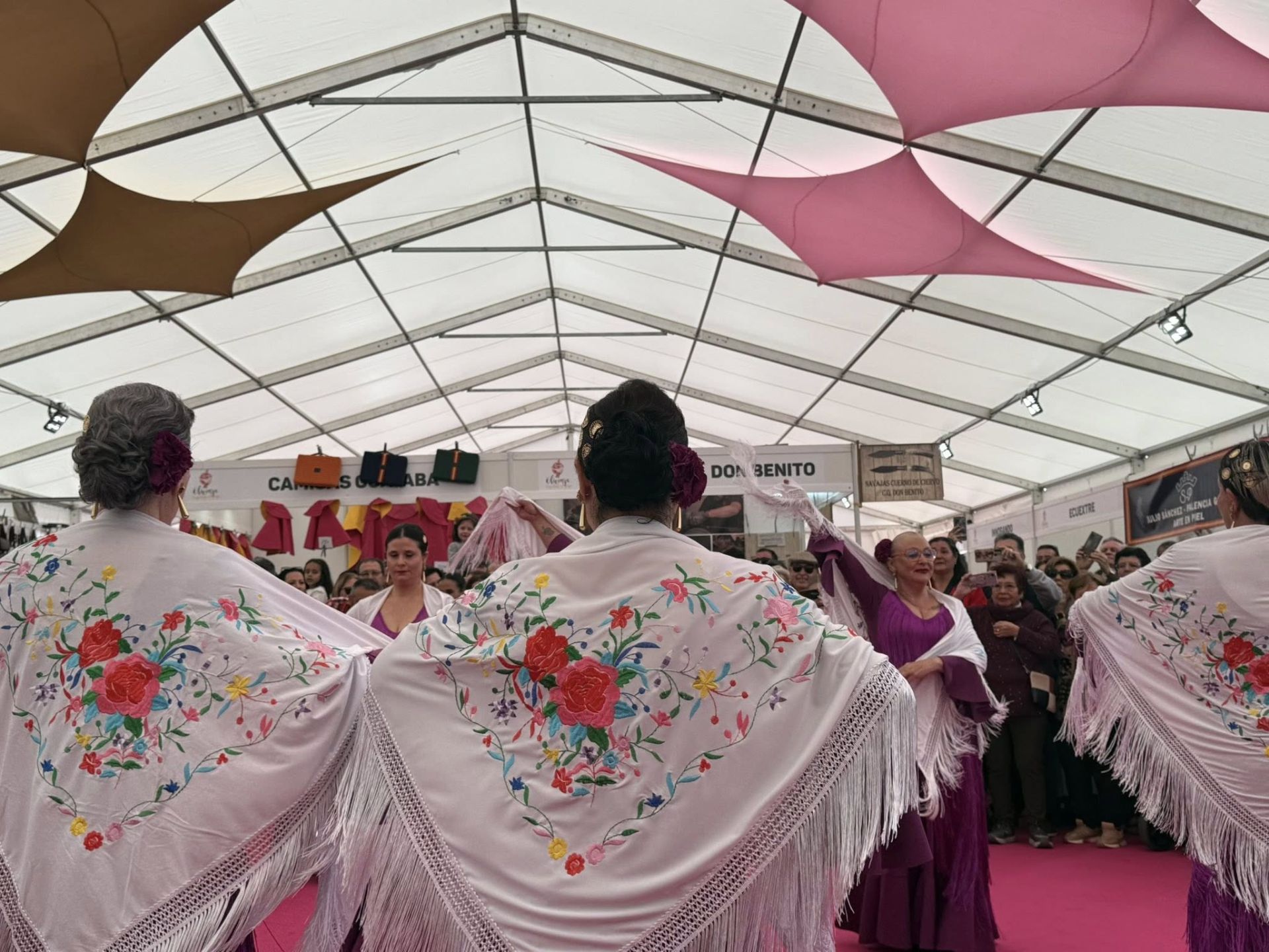 La actuación de 'Olivenza es Flamenca' cerró el programa cultural de la Feria
