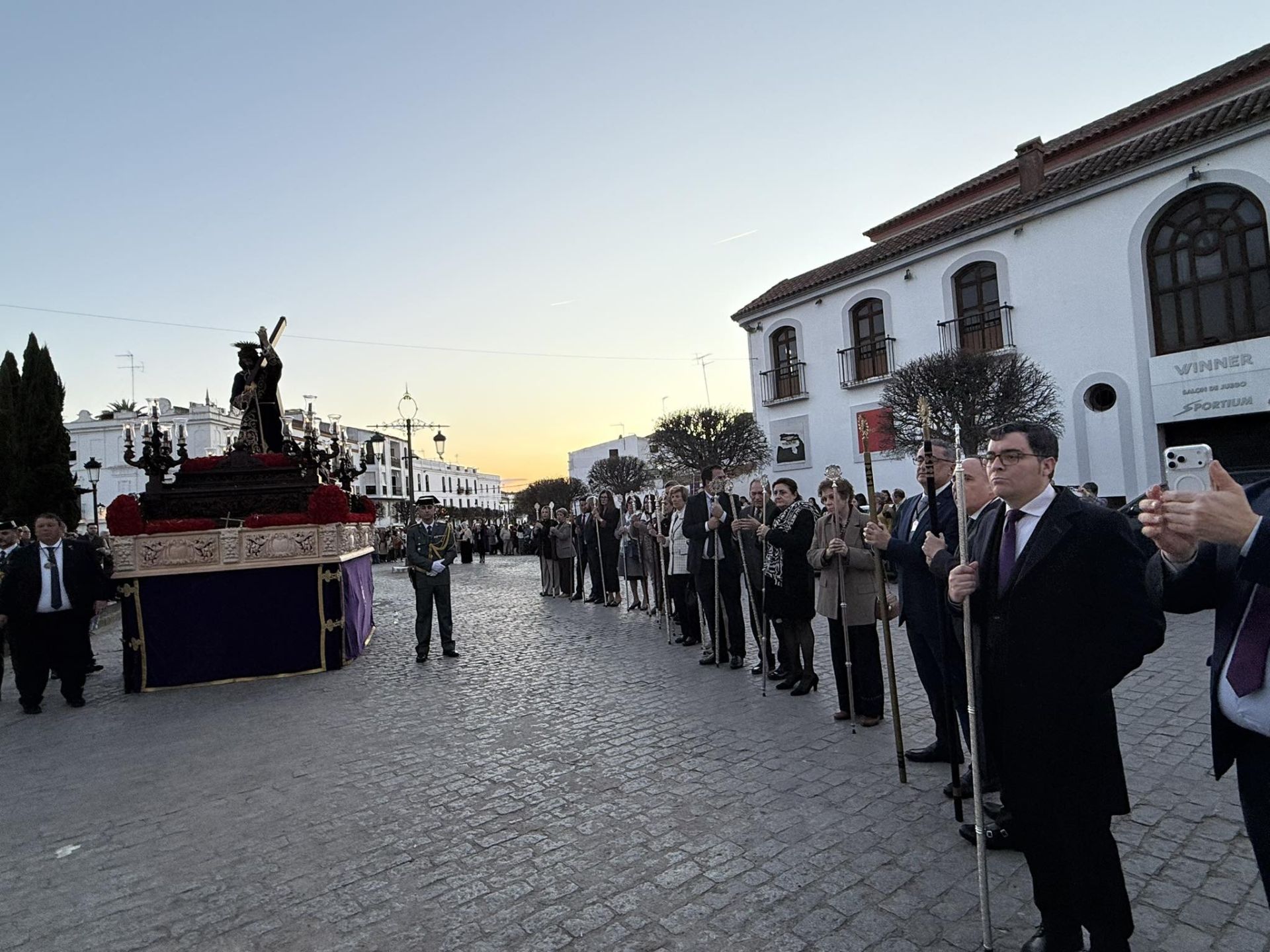 Patrimonio, tradición y fervor se aúnan en la procesión del Señor de los Pasos