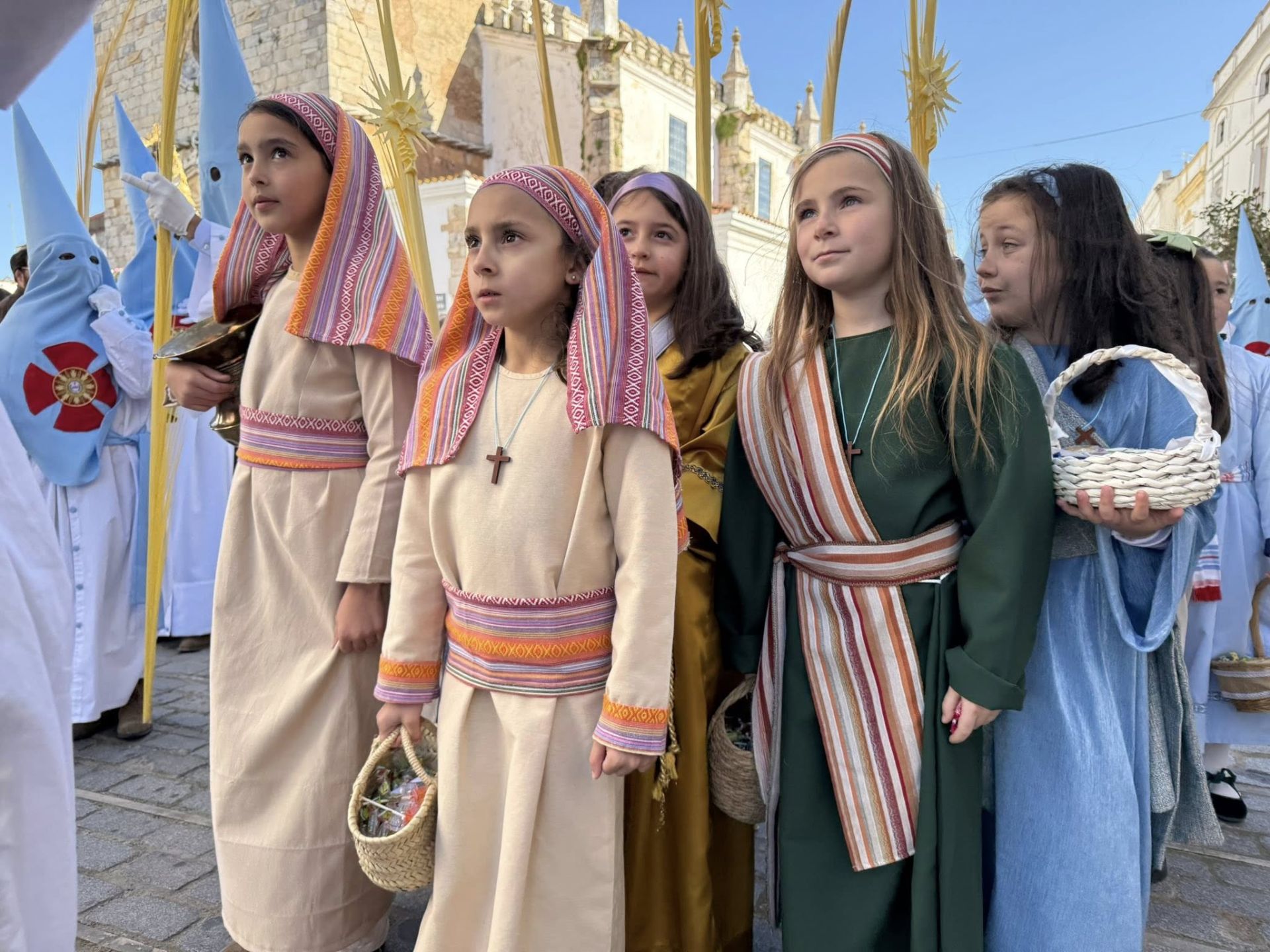 Los niños volvieron a ser los protagonistas en la procesión de La Burriquita