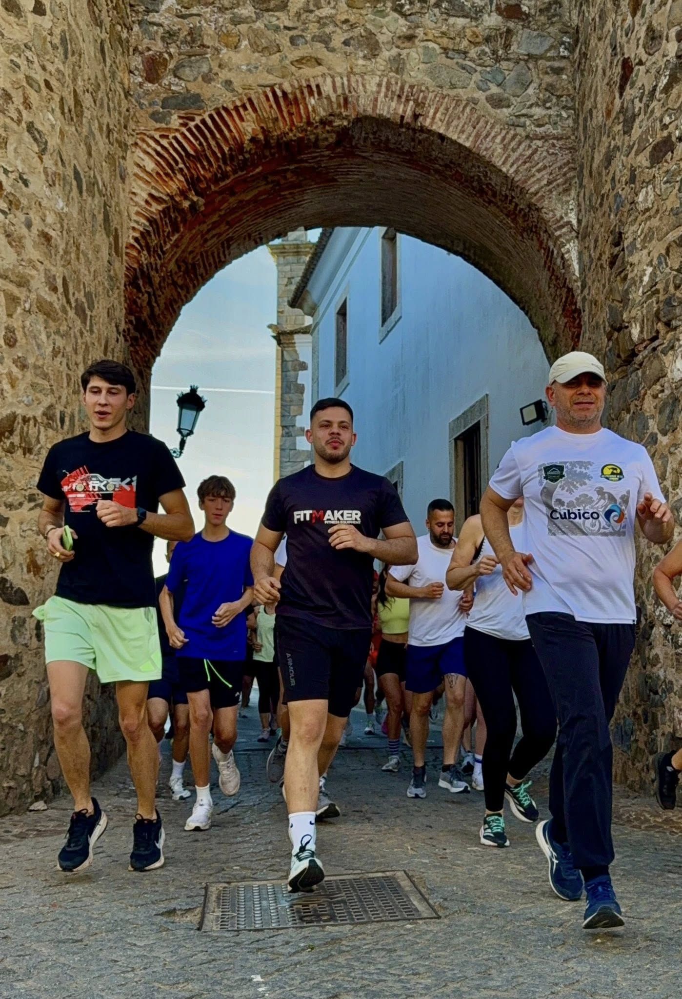 Olivenza se vuelca con el deporte y la convivencia en una jornada participativa en sus calles