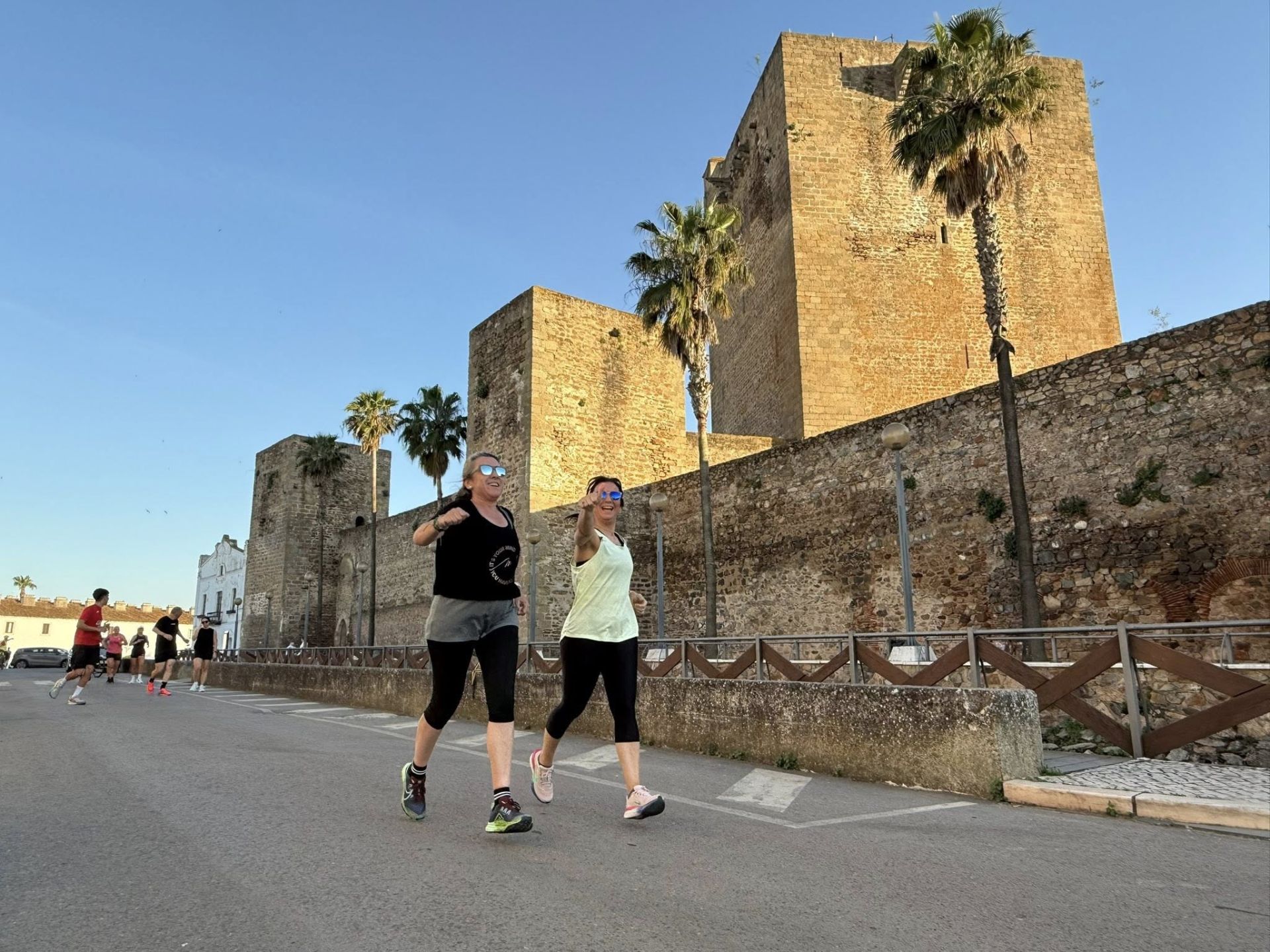 Olivenza se vuelca con el deporte y la convivencia en una jornada participativa en sus calles