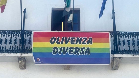 Olivenza reafirma su compromiso con la igualdad en el Día Internacional contra la LGTBIfobia