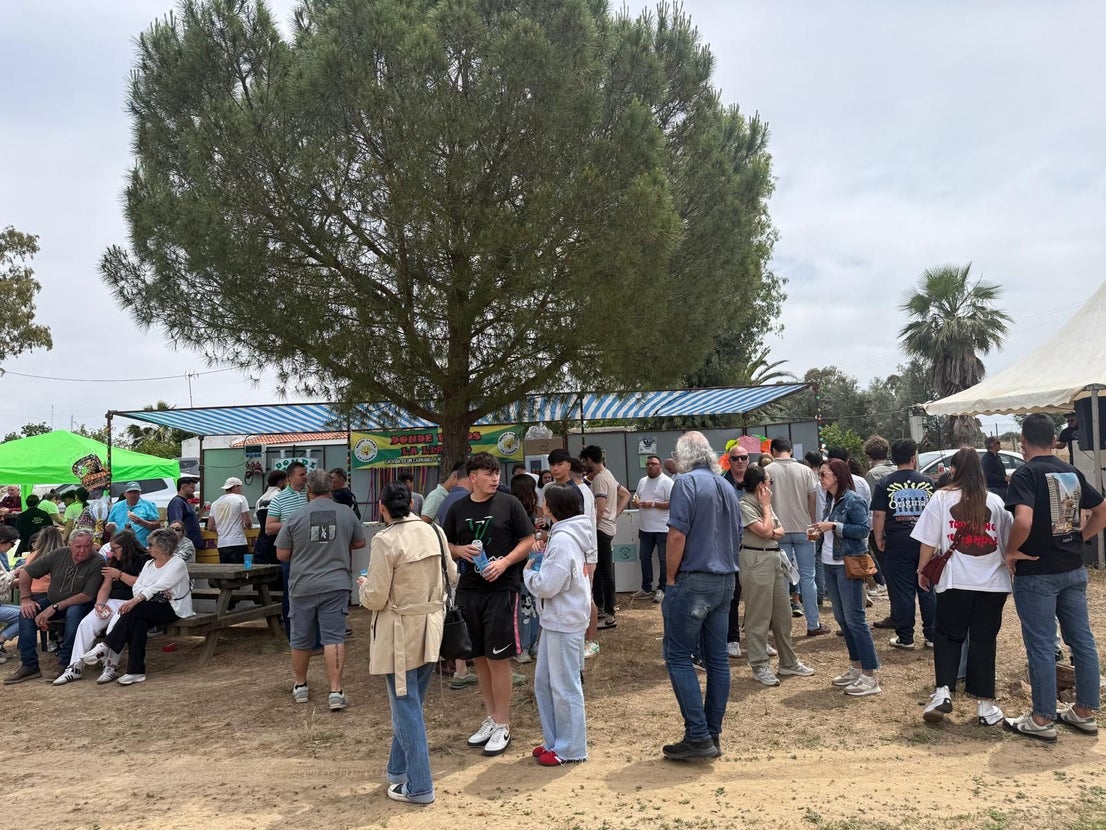 Los vecinos vuelven a celebrar San Isidro en el entorno de la Charca