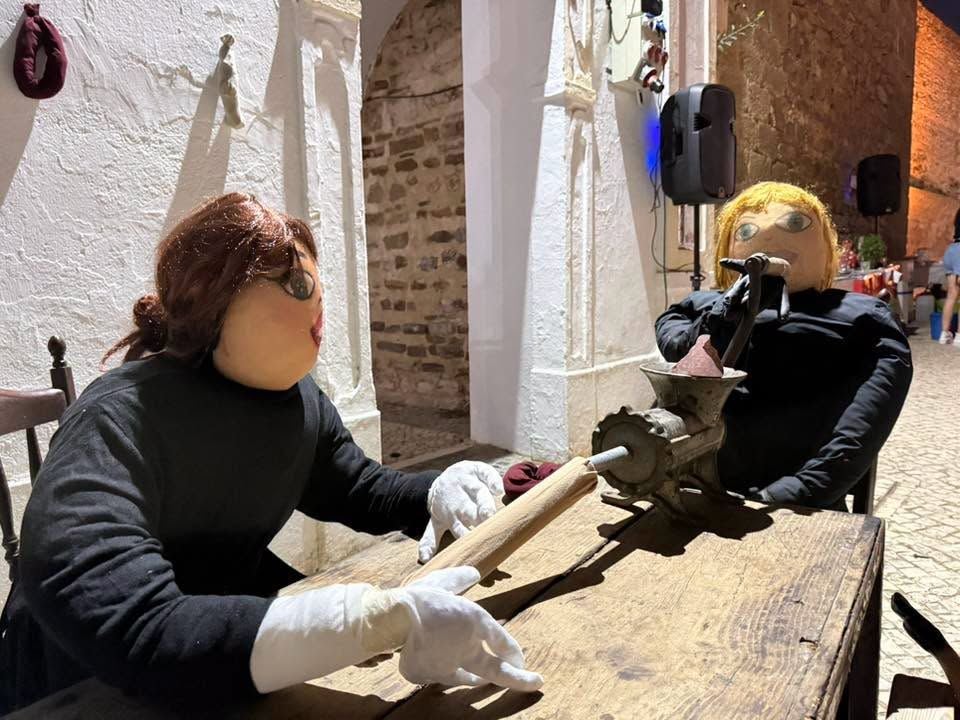 La Asociación de Mujeres 'Las Raparigas' gana el concurso de Muñecas de San Juan