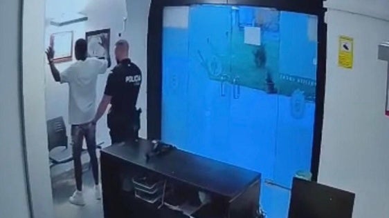 Herida una mujer de 34 años tras ser apuñalada en el transcurso de una riña familiar en Olivenza