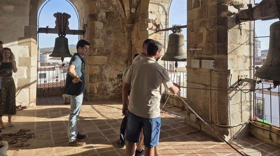 Las campanas de Santa María Magdalena volverán a sonar manualmente por el 447.º aniversario fundacional