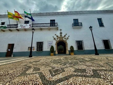 Convocada una lista de espera para el puesto de Gerente de Dinamización Comercial