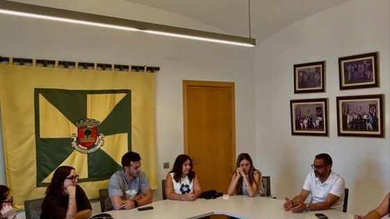 La nueva Comisión de Festejos de San Benito se reúne con el Ayuntamiento de Olivenza