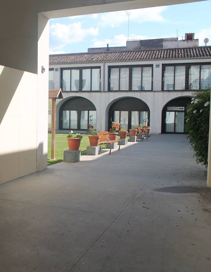 Acceso al Albergue Municipal. 