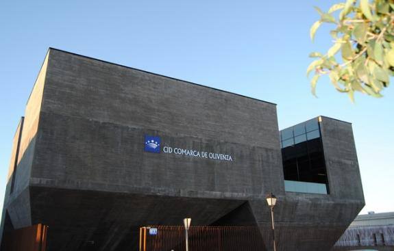 Edificio del Centro Integral de Desarrollo de la Comarca de Olivenza. 
