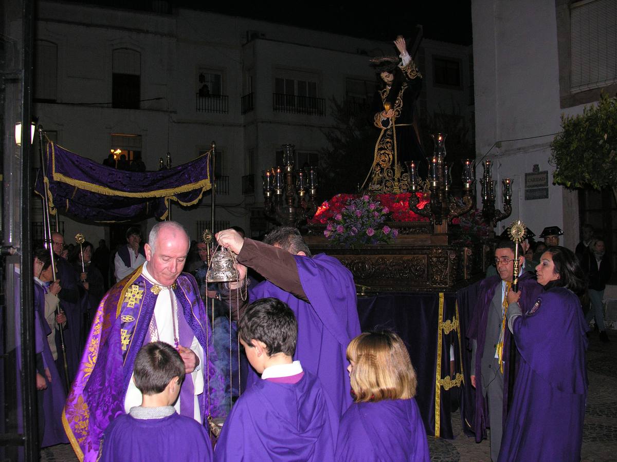 La Comunidad Parroquial despide a Santiago Ruiz con una eucaristía de agradecimiento